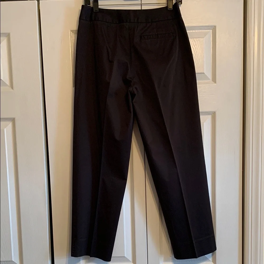 Talbots Black Capris with Smooth Woven Fabric - Picture 6 of 11